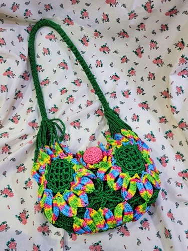 [handmade] kitsch sunflower motive knitting bag