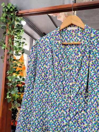 [HI-VID] vivid retro pattern glam blouse