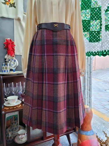 [ROSA] waist leather detail check skirt