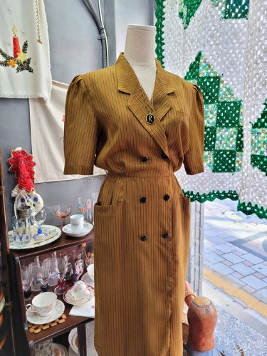 [LOVE RICH] retro mood double button dress