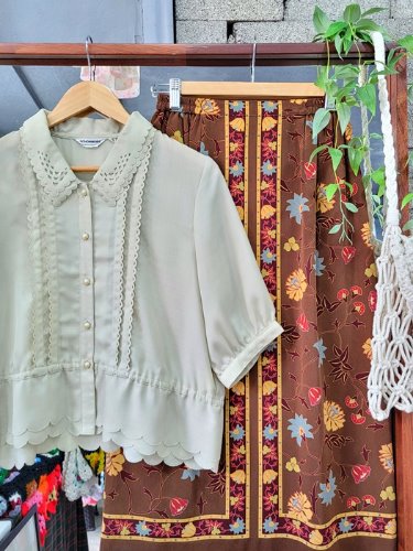 [SCHONMORE] romantic scallop design natural blouse