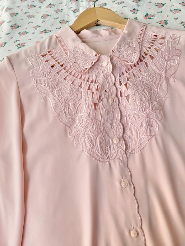 punching embroidery designed pinky blouse