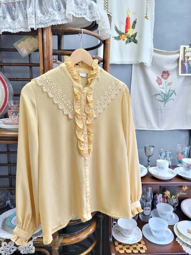 [Rone] elegant mood crochet cape blouse