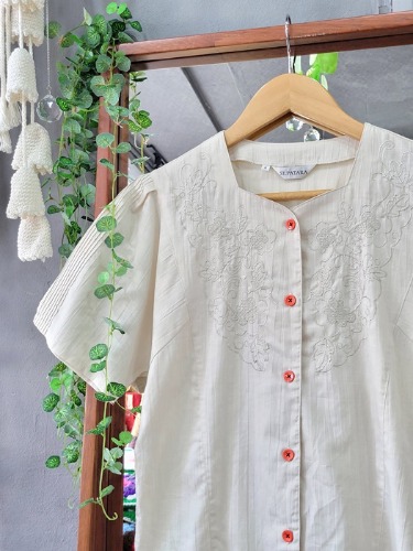 [ST. PATARA] natural mood linen blouse