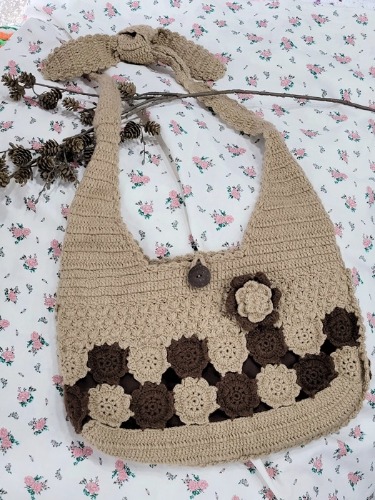 adorable vintage mood knitting bag