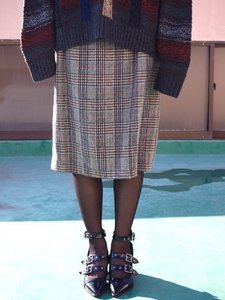 modern check wool skirt