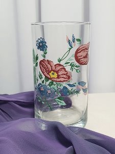 unique flower pattern vintage glass