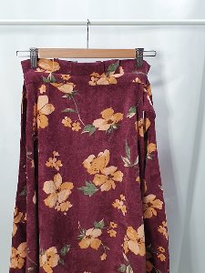 pleats waist flower skirt