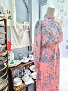 [Dome] green drawing flower pattern pleats dress
